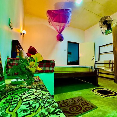 Appartement Soldara Gedara à Hikkaduwa Extérieur photo