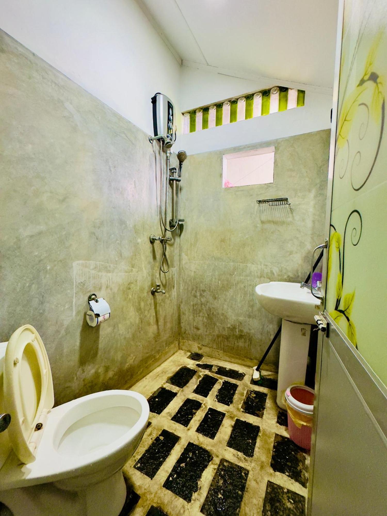 Appartement Soldara Gedara à Hikkaduwa Extérieur photo