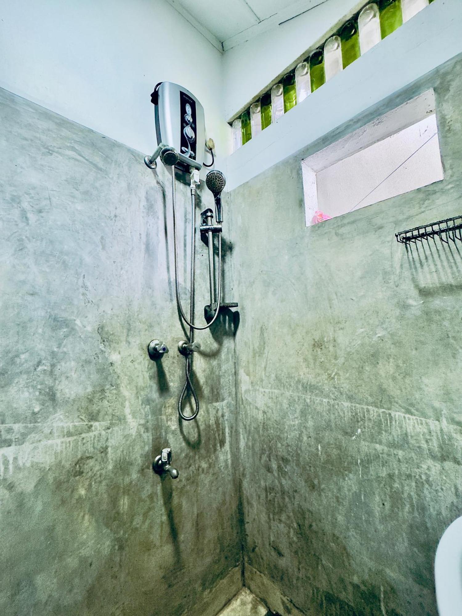 Appartement Soldara Gedara à Hikkaduwa Extérieur photo