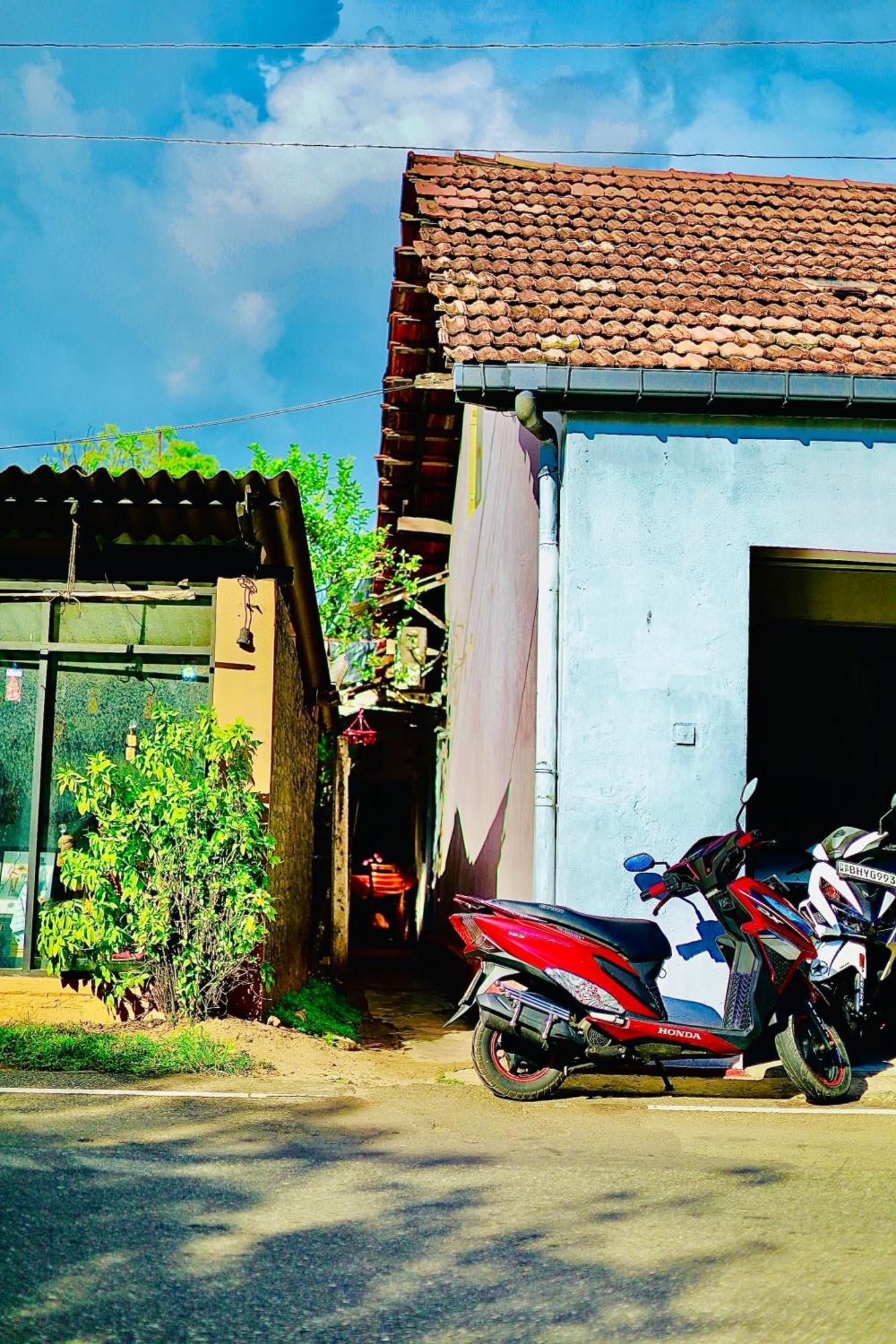 Appartement Soldara Gedara à Hikkaduwa Extérieur photo